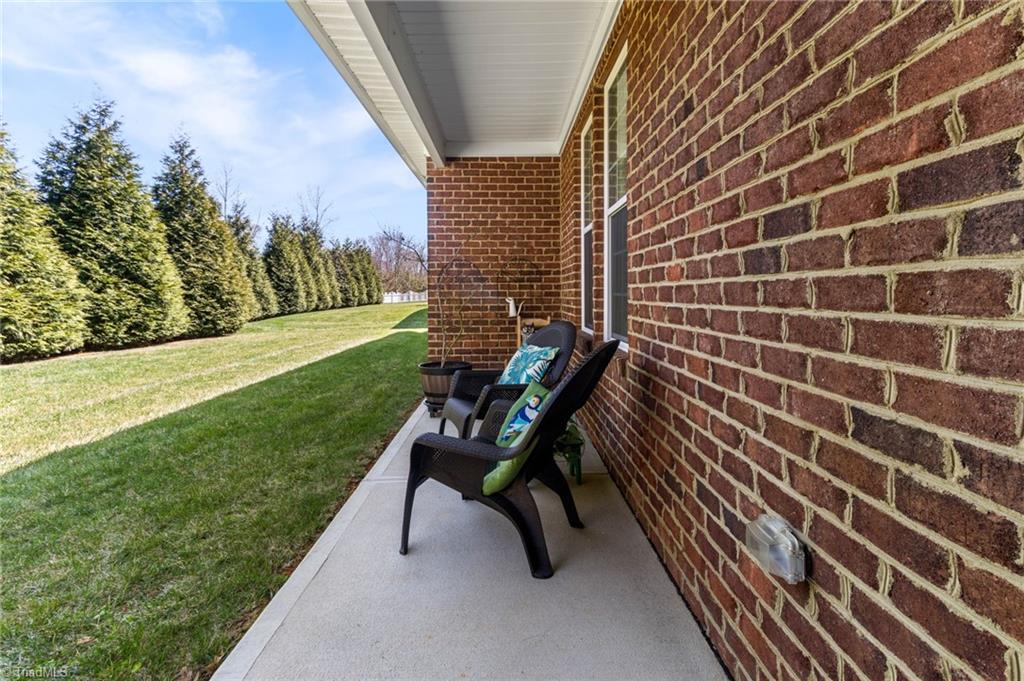 402 Mockingbird Lane Mebane, NC 27302 - Photo 33 of 36