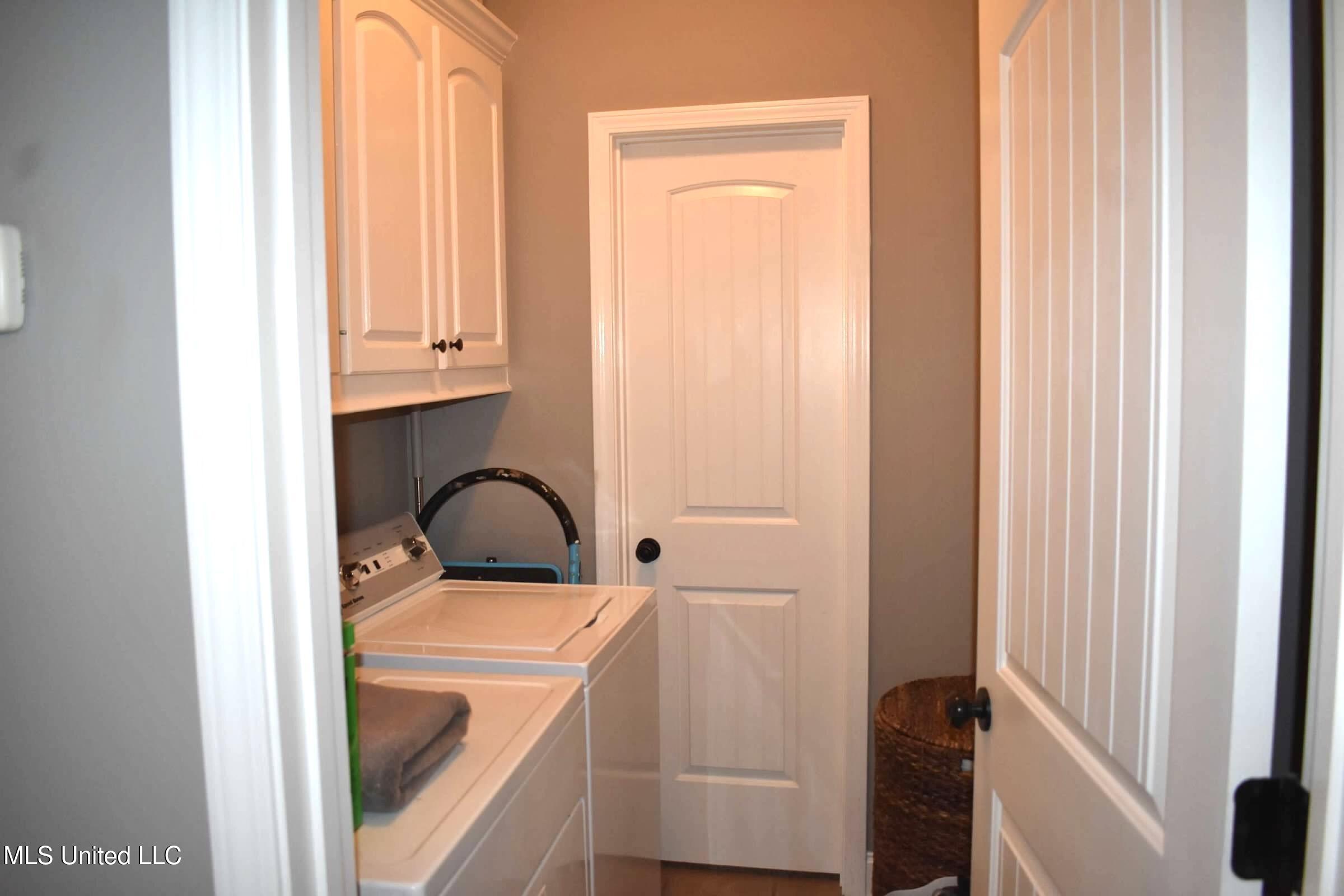 300 Springhill Point Brandon, MS 39047 - Photo 23 of 33 IMG_7273