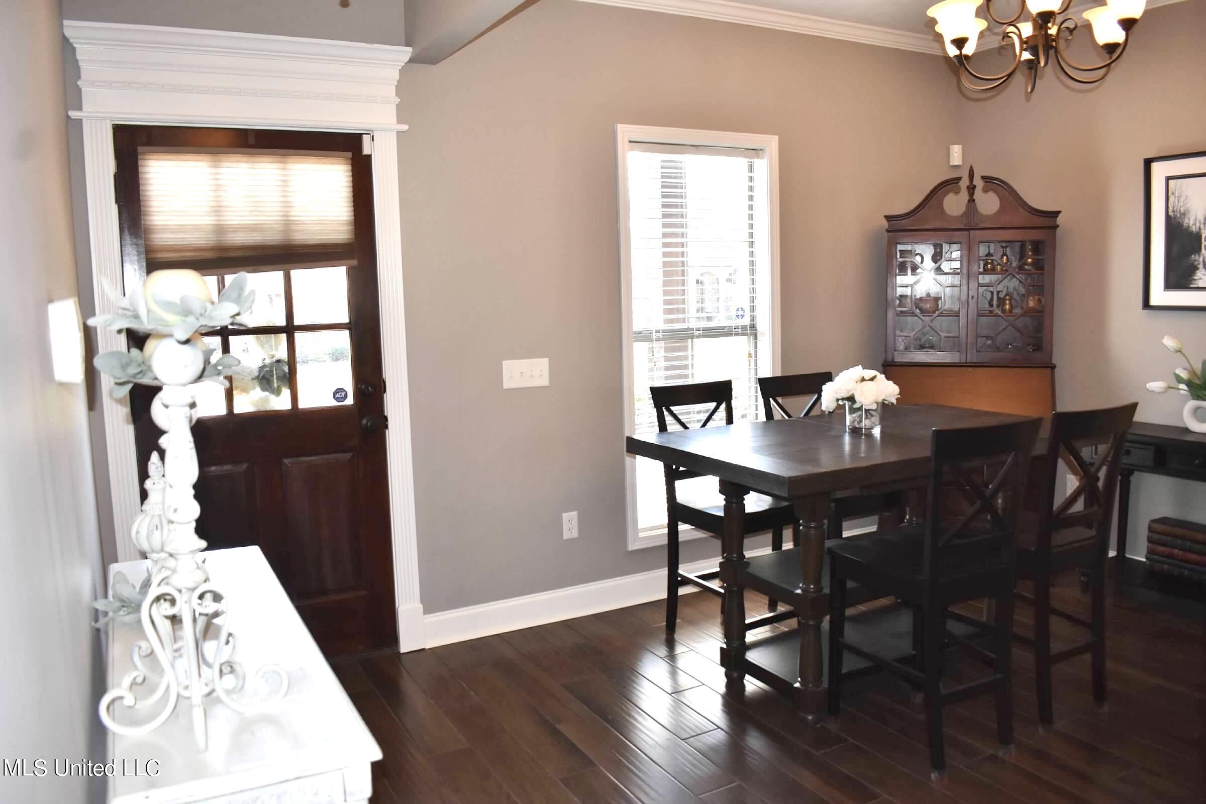 300 Springhill Point Brandon, MS 39047 - Photo 26 of 33 IMG_7296