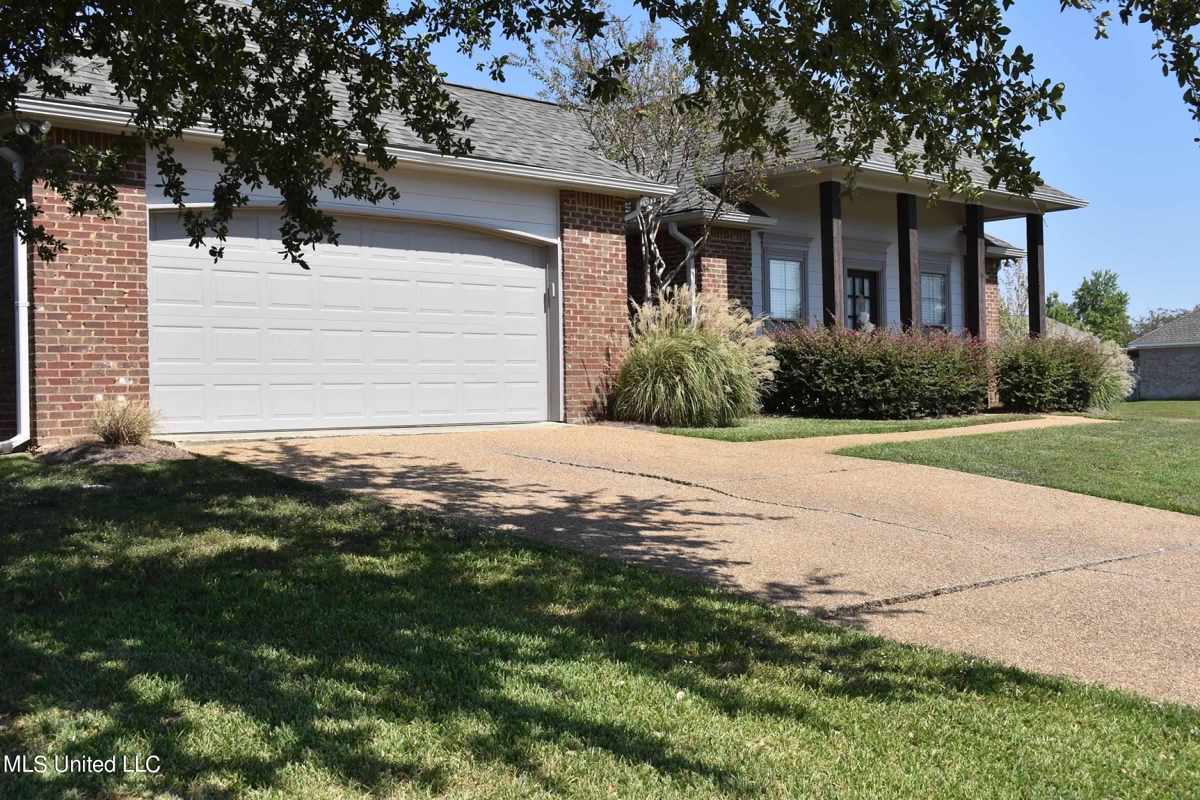 300 Springhill Point Brandon, MS 39047 - Photo 33 of 33 IMG_7268