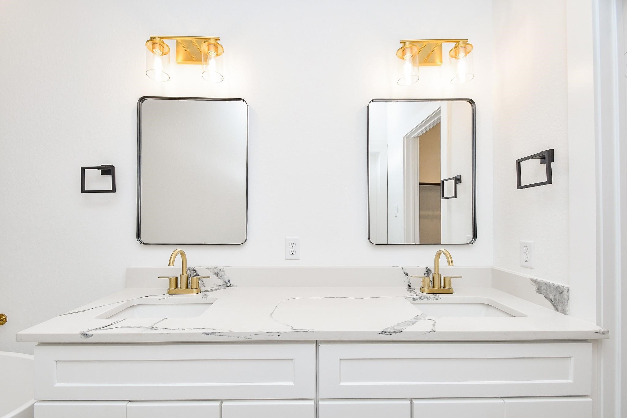 4911 Nichols Street Houston, TX 77020 - Photo 18 of 32