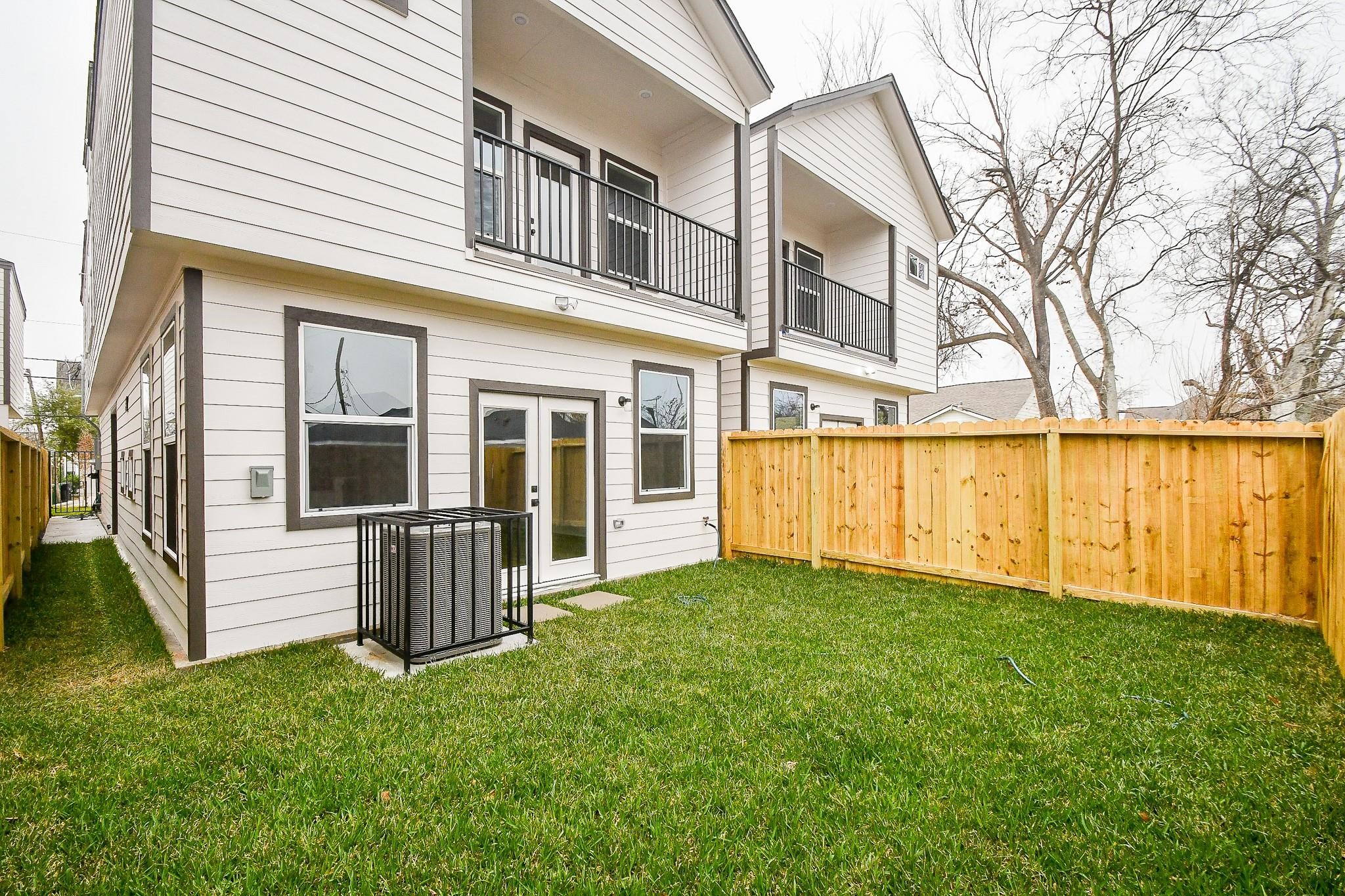 4911 Nichols Street Houston, TX 77020 - Photo 28 of 32