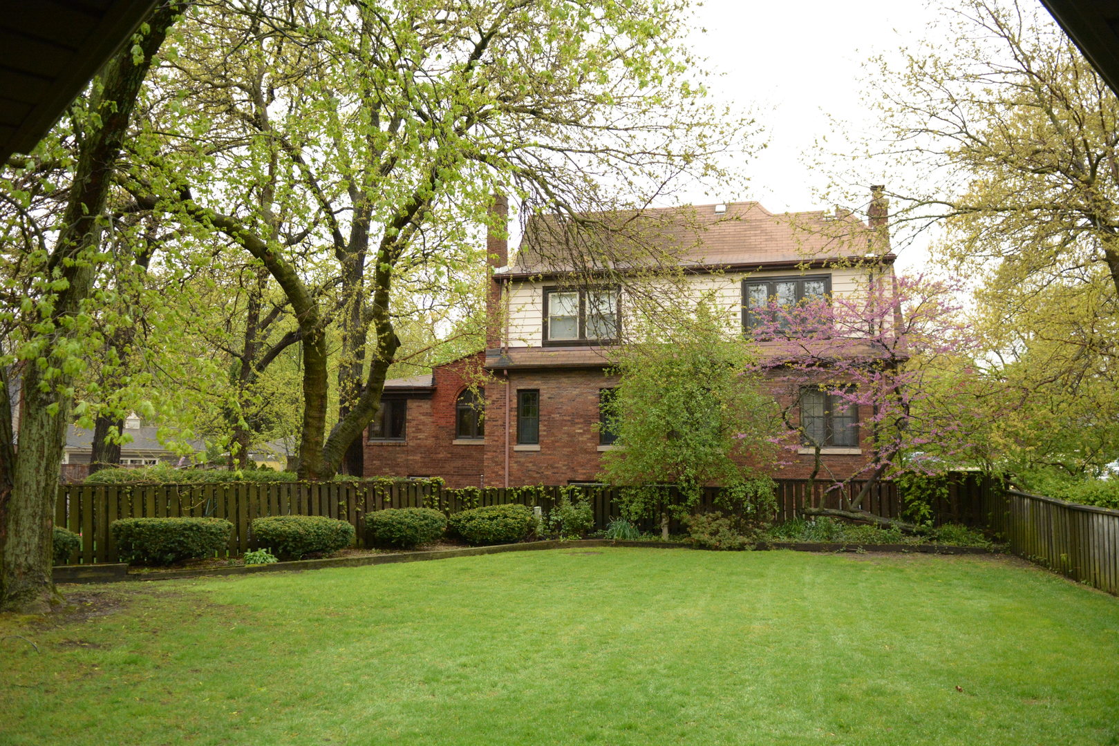320 Fairbank Road Riverside, IL 60546 - Photo 7 of 30