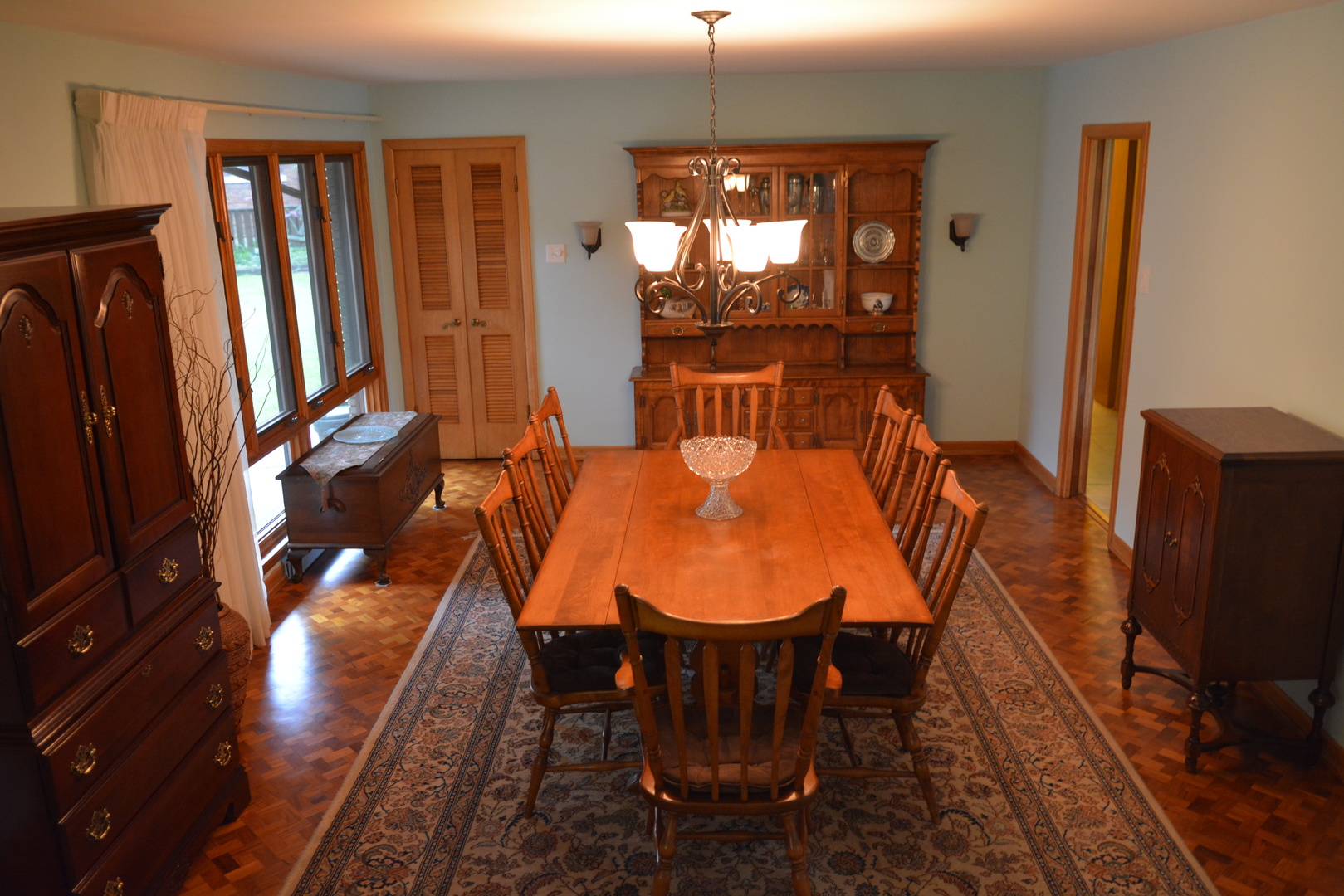 320 Fairbank Road Riverside, IL 60546 - Photo 9 of 30