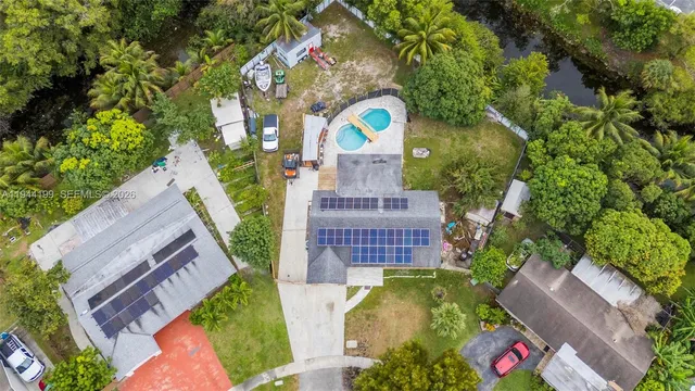 $760,000 | 8330 Northwest 3rd Street, Pembroke Pines, FL 33024