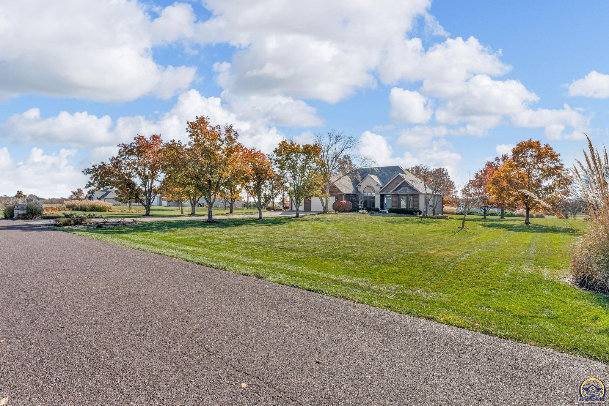 7639 Southwest 19th Street Topeka, KS 66615 - Photo 1 of 33