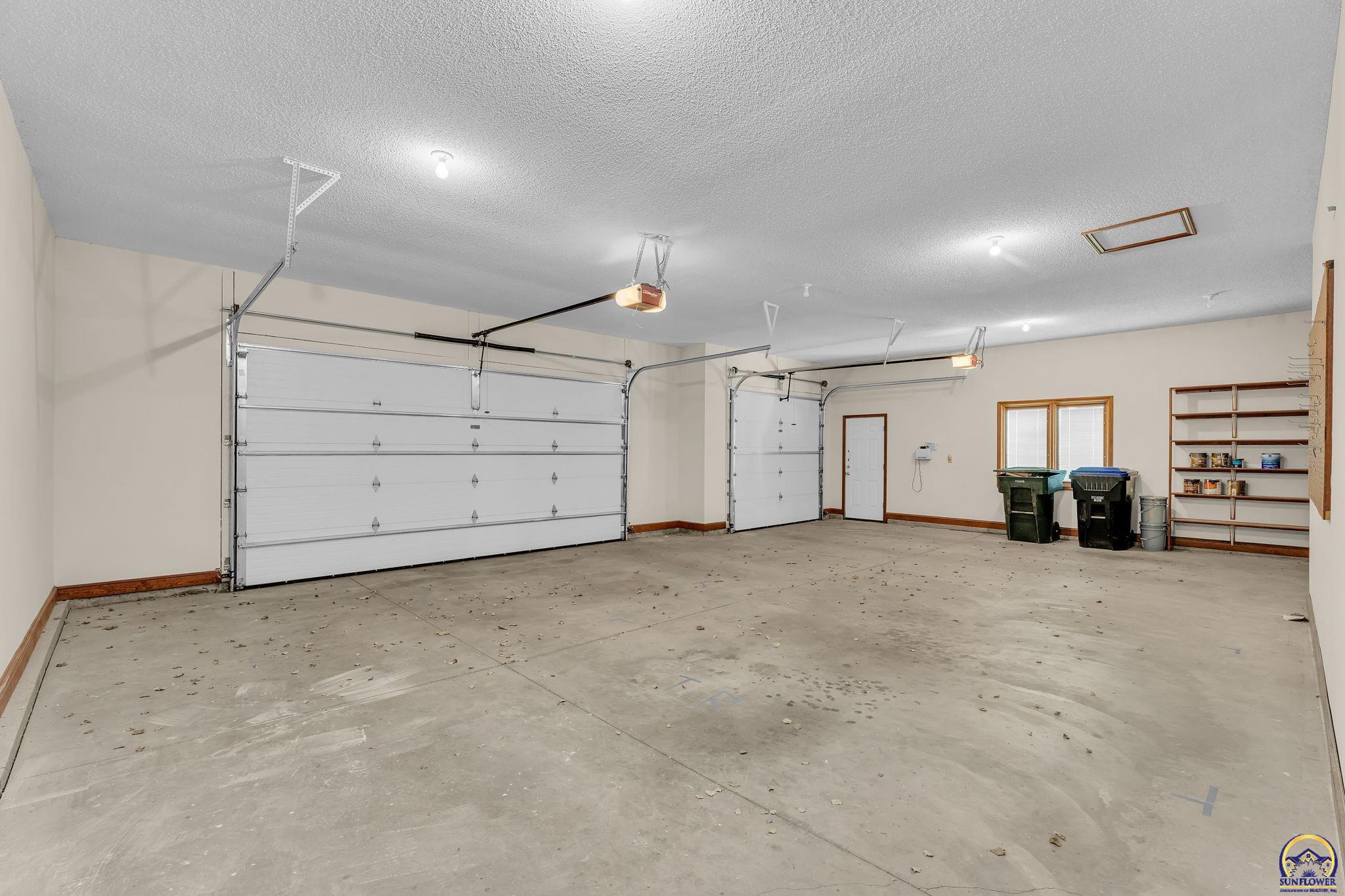 7639 Southwest 19th Street Topeka, KS 66615 - Photo 13 of 33