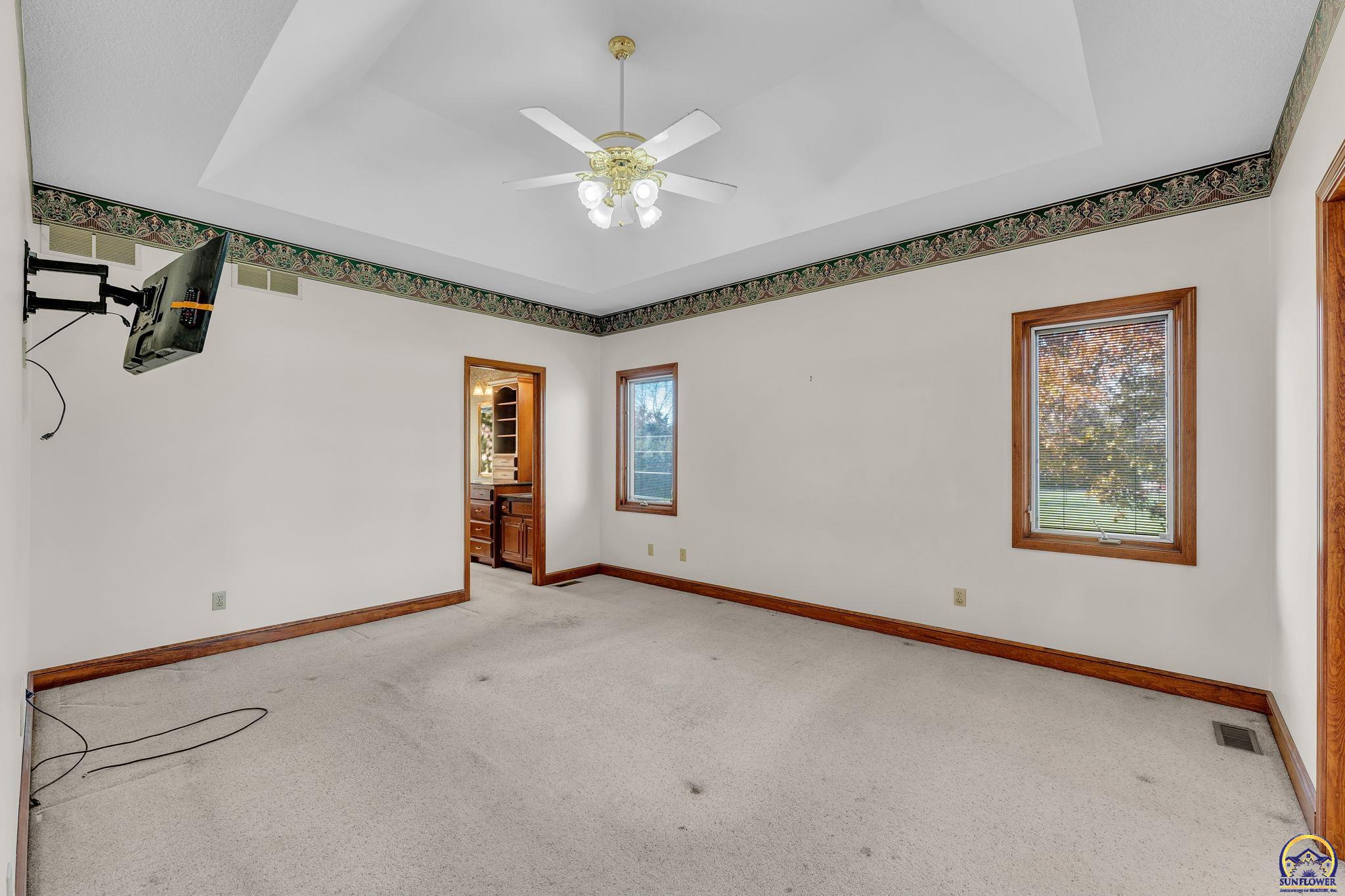 7639 Southwest 19th Street Topeka, KS 66615 - Photo 16 of 33