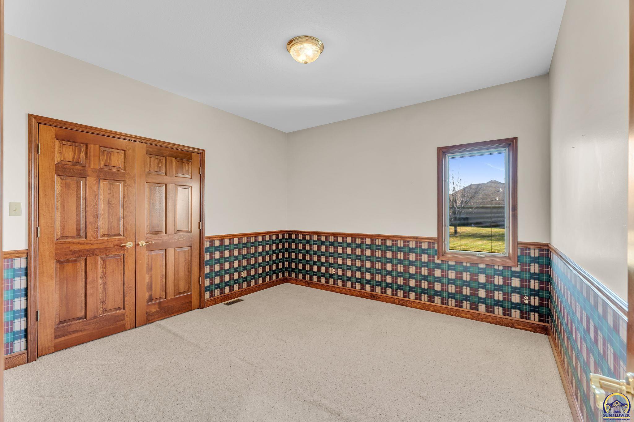 7639 Southwest 19th Street Topeka, KS 66615 - Photo 20 of 33