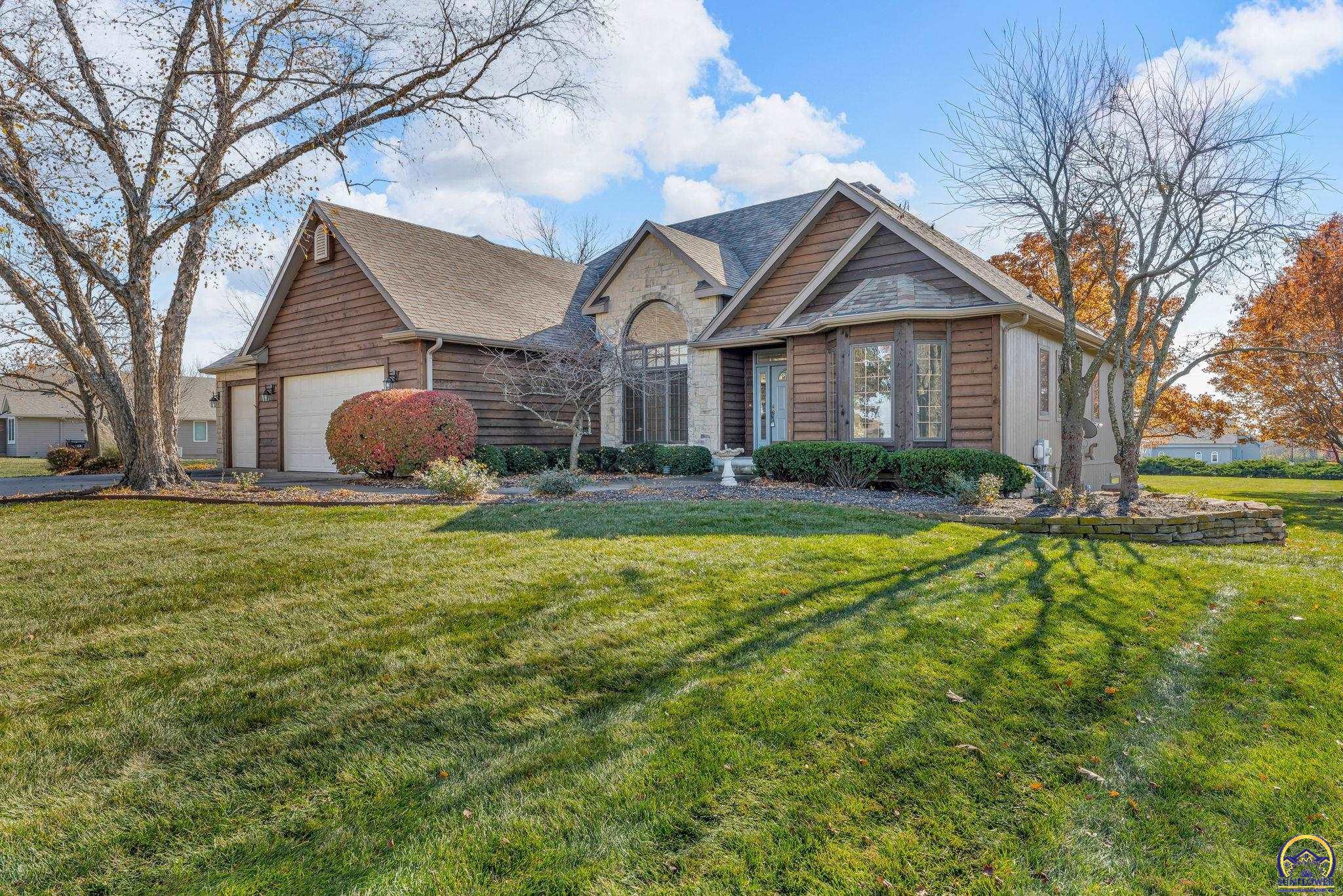 7639 Southwest 19th Street Topeka, KS 66615 - Photo 2 of 33