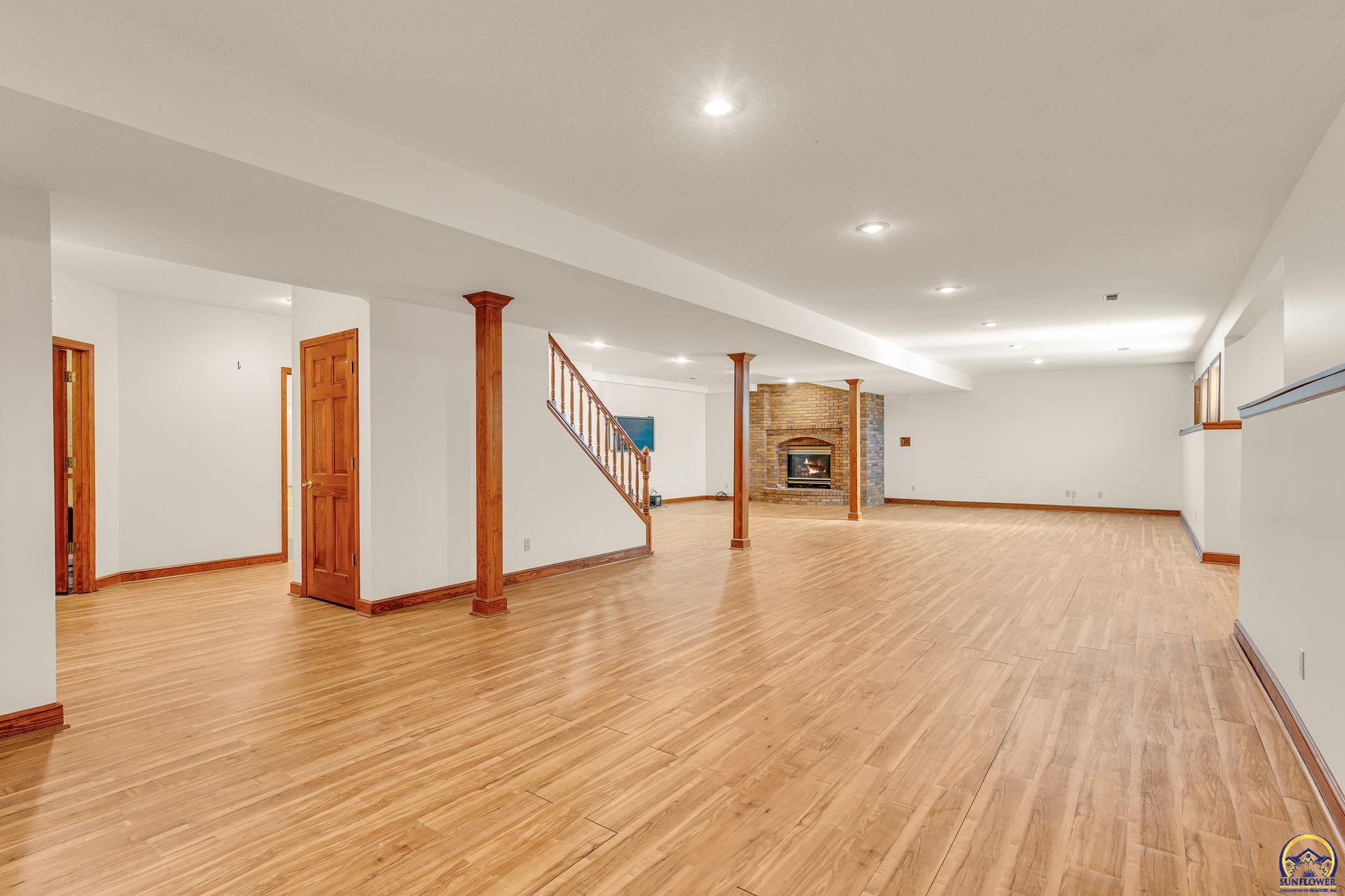 7639 Southwest 19th Street Topeka, KS 66615 - Photo 24 of 33