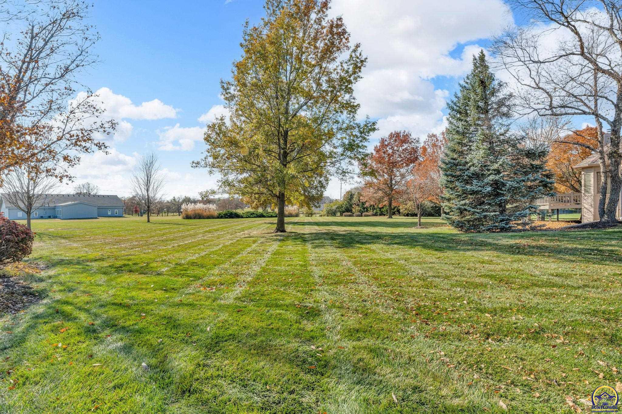 7639 Southwest 19th Street Topeka, KS 66615 - Photo 32 of 33