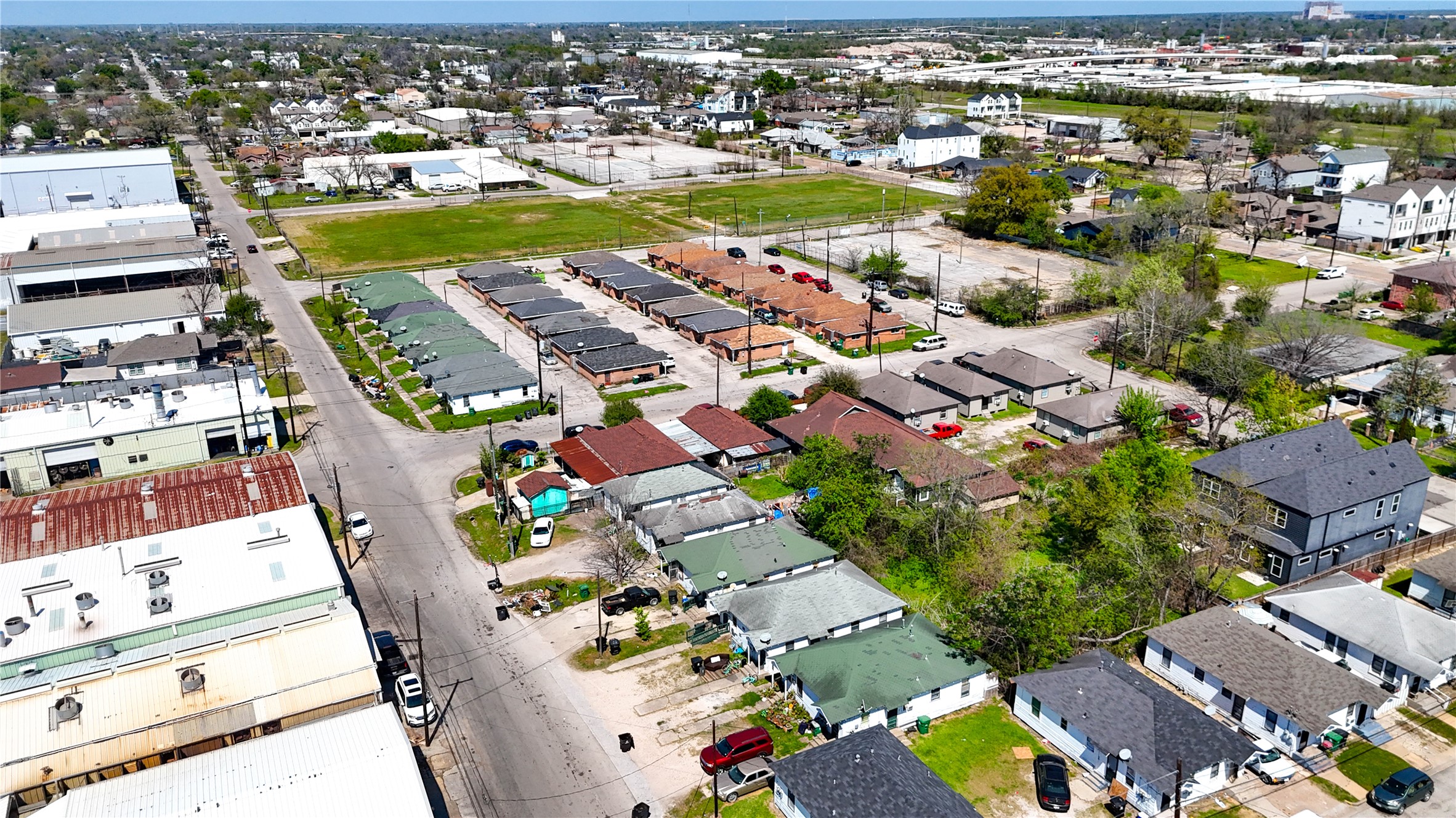 2916 Chapman Street Houston, TX 77009 - Photo 4 of 7 an aerial view of residential houses with outdoor space