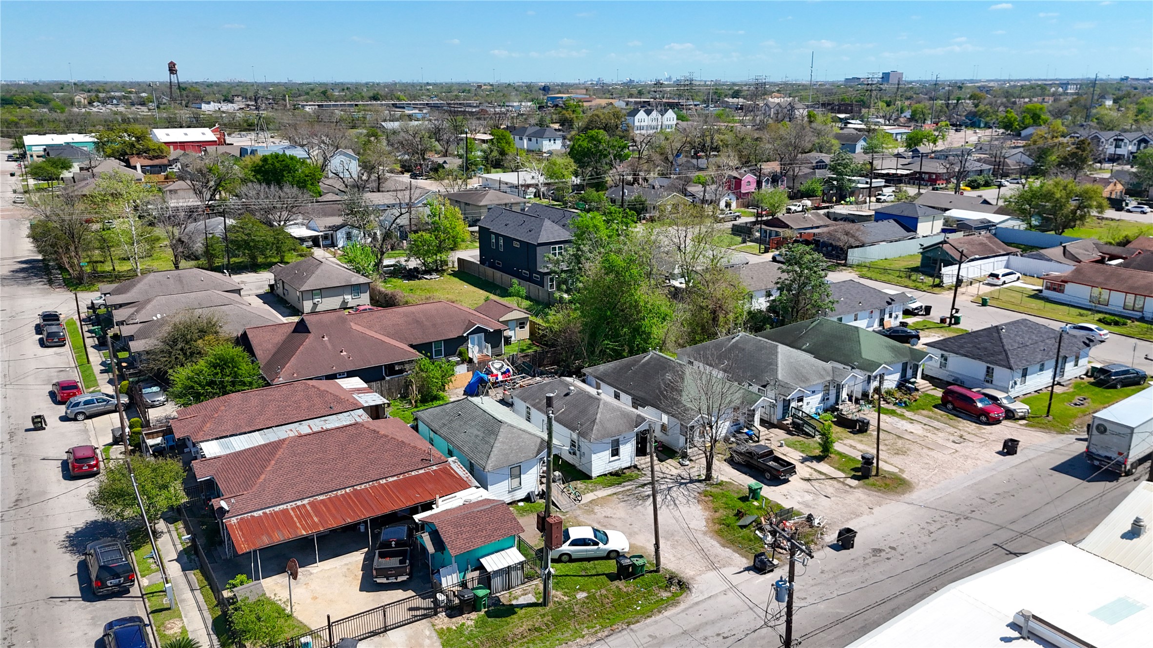 2916 Chapman Street Houston, TX 77009 - Photo 7 of 7 an aerial view of a houses and city street