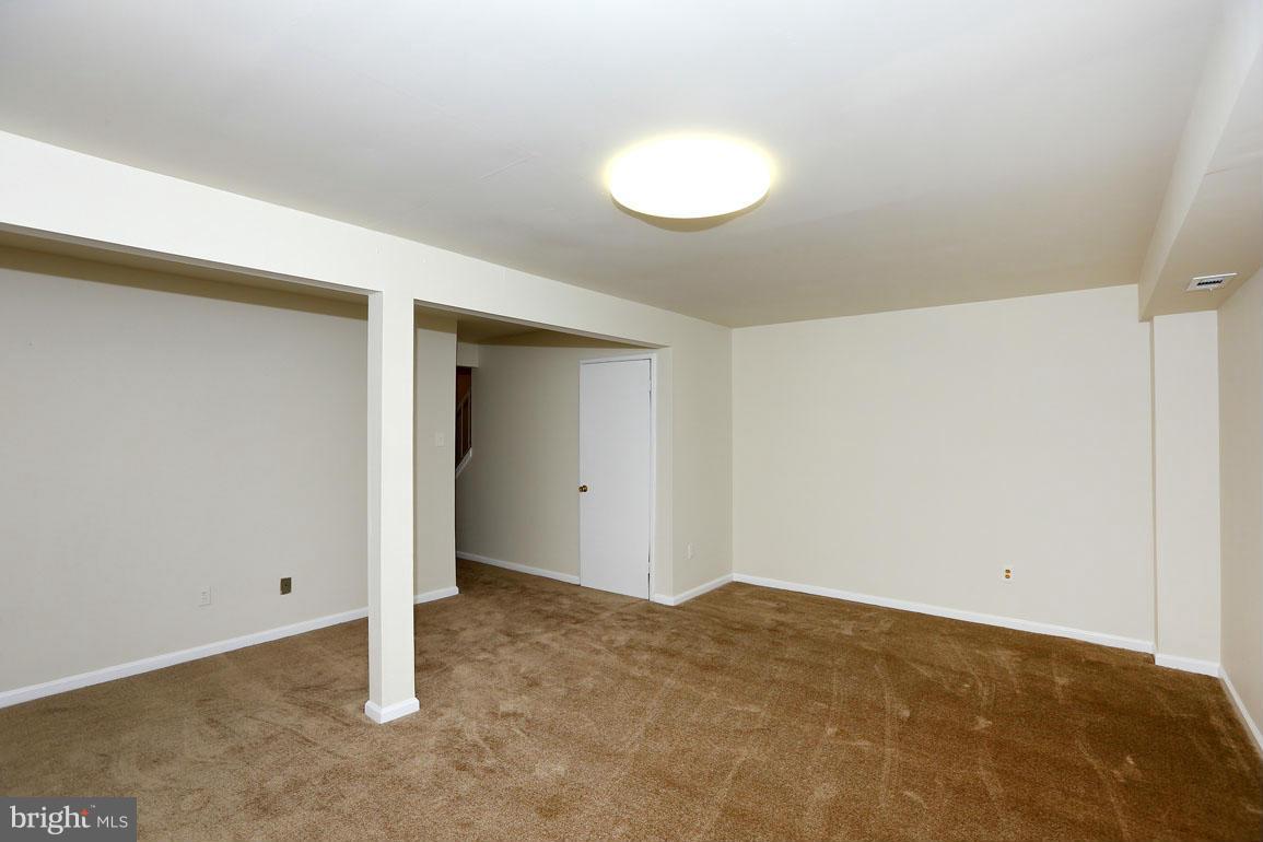 14401 Innsbruck Court, Unit 3W Silver Spring, MD 20906 - Photo 20 of 28 Family Room/ Recreation Room
