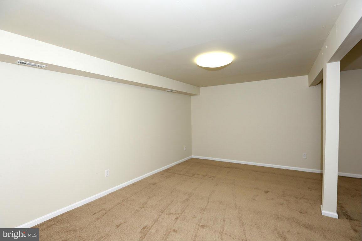 14401 Innsbruck Court, Unit 3W Silver Spring, MD 20906 - Photo 21 of 28 Family Room/ Recreation Room