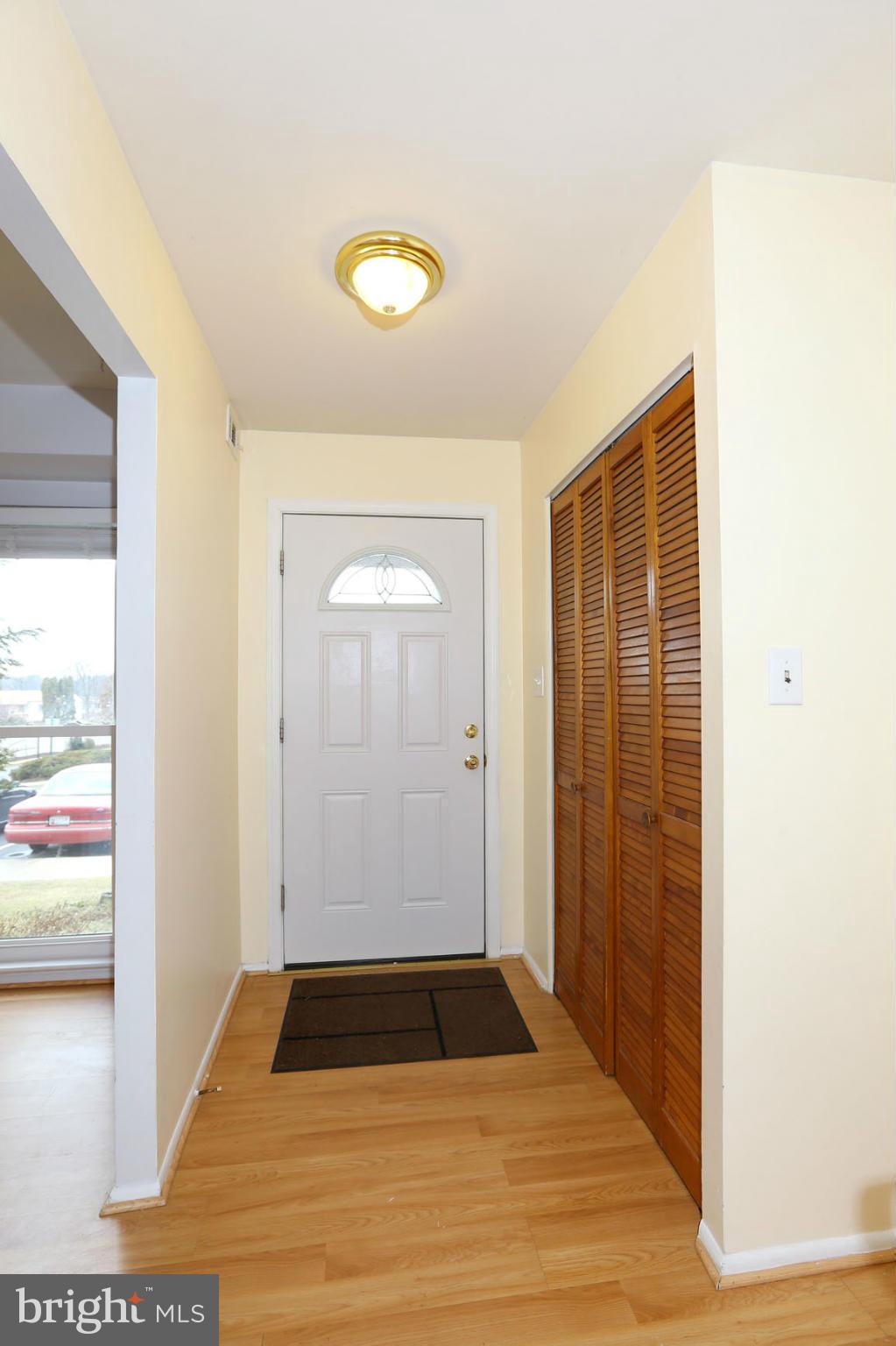 14401 Innsbruck Court, Unit 3W Silver Spring, MD 20906 - Photo 6 of 28 Foyer
