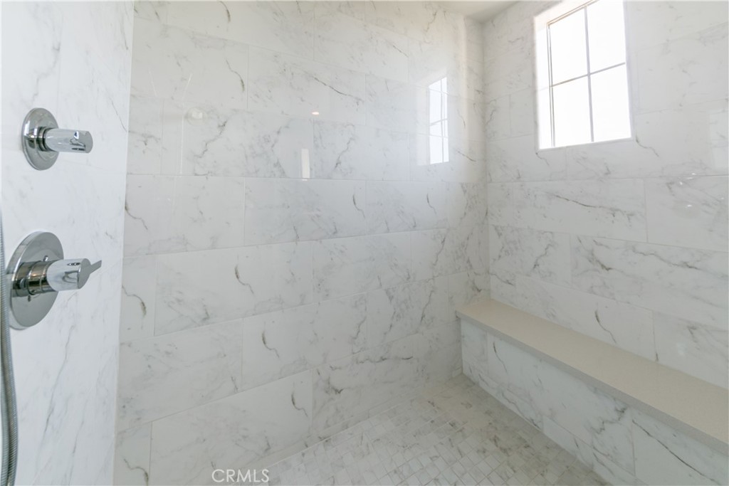 308 Finch Lake Forest, CA 92630 - Photo 17 of 35 a bathroom with a window