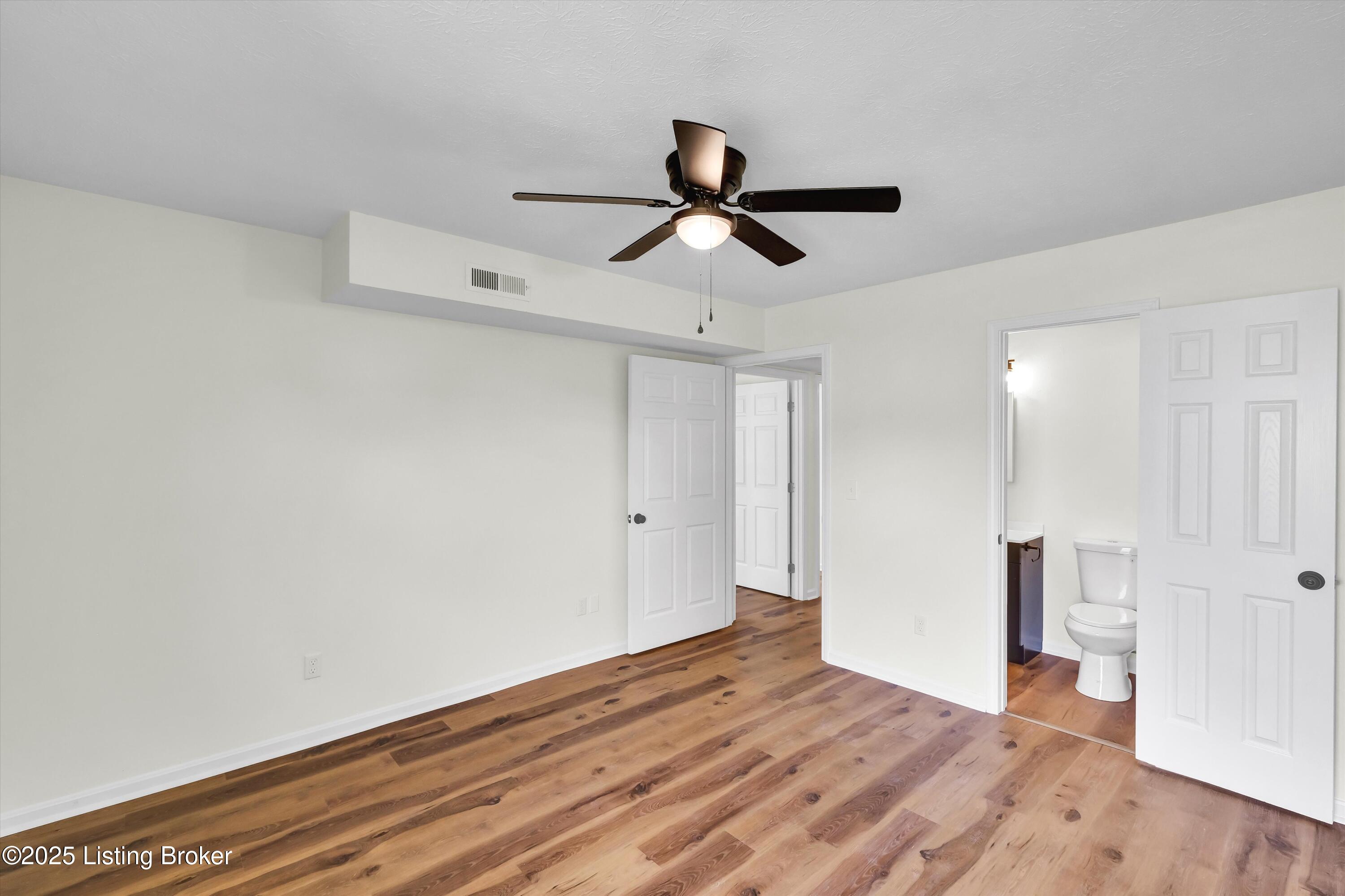 6012 Hurstview Road Louisville, KY 40291 - Photo 26 of 39 25-6012 Hurstview Rd