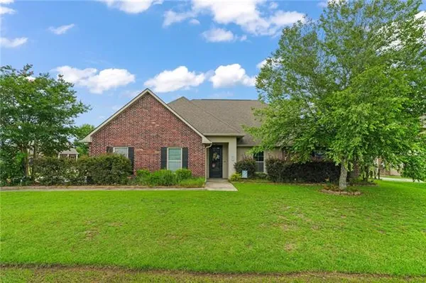 $300,000 | 20185 Thornwood Drive, Hammond, LA 70403