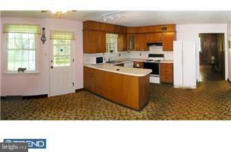762 Morris Road Hockessin, DE 19707 - Photo 4 of 7 Kitchen