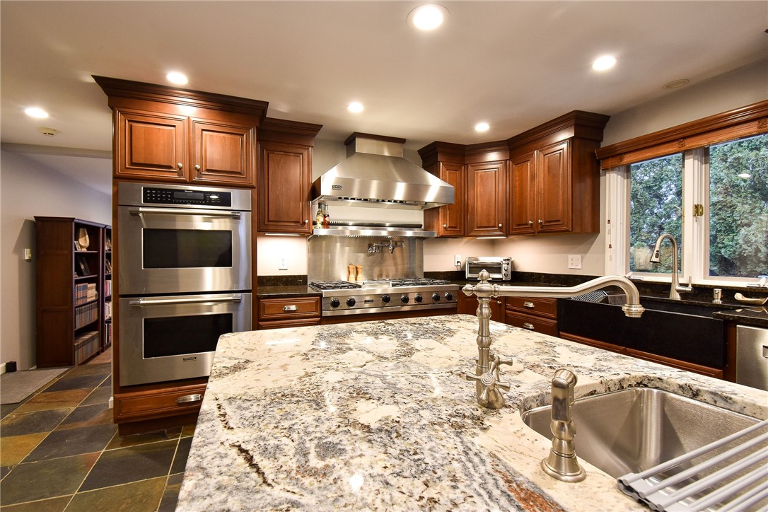5 Colony Drive Johnston, RI 02919 - Photo 11 of 50 Amazing kitchen