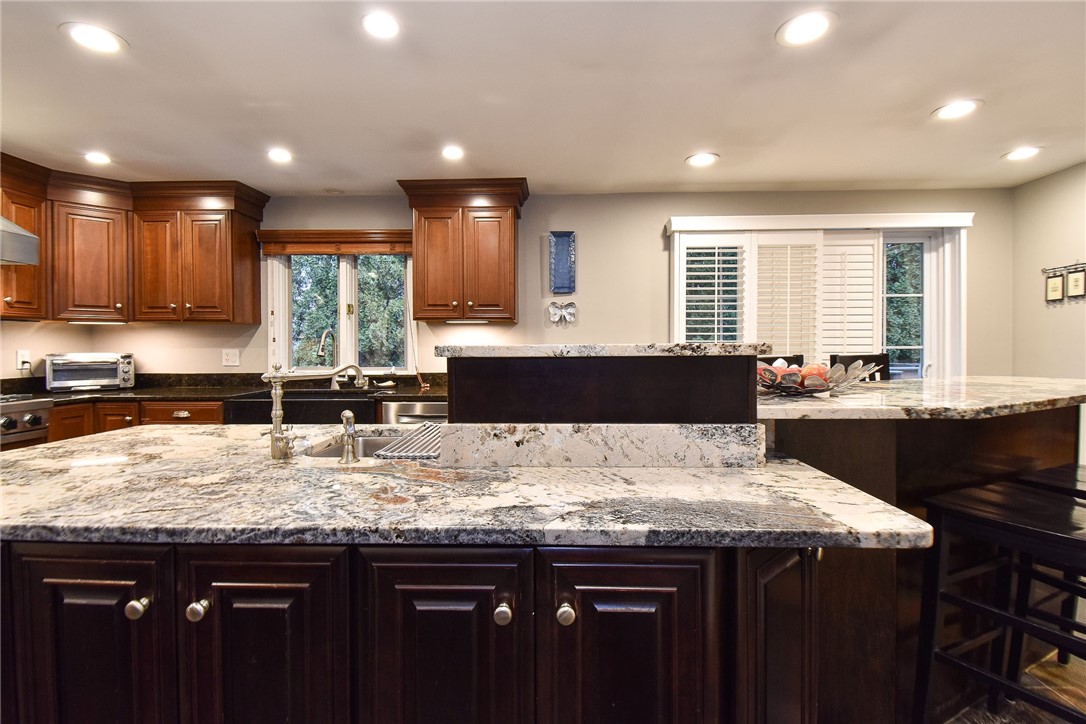 5 Colony Drive Johnston, RI 02919 - Photo 12 of 50 Granite counters