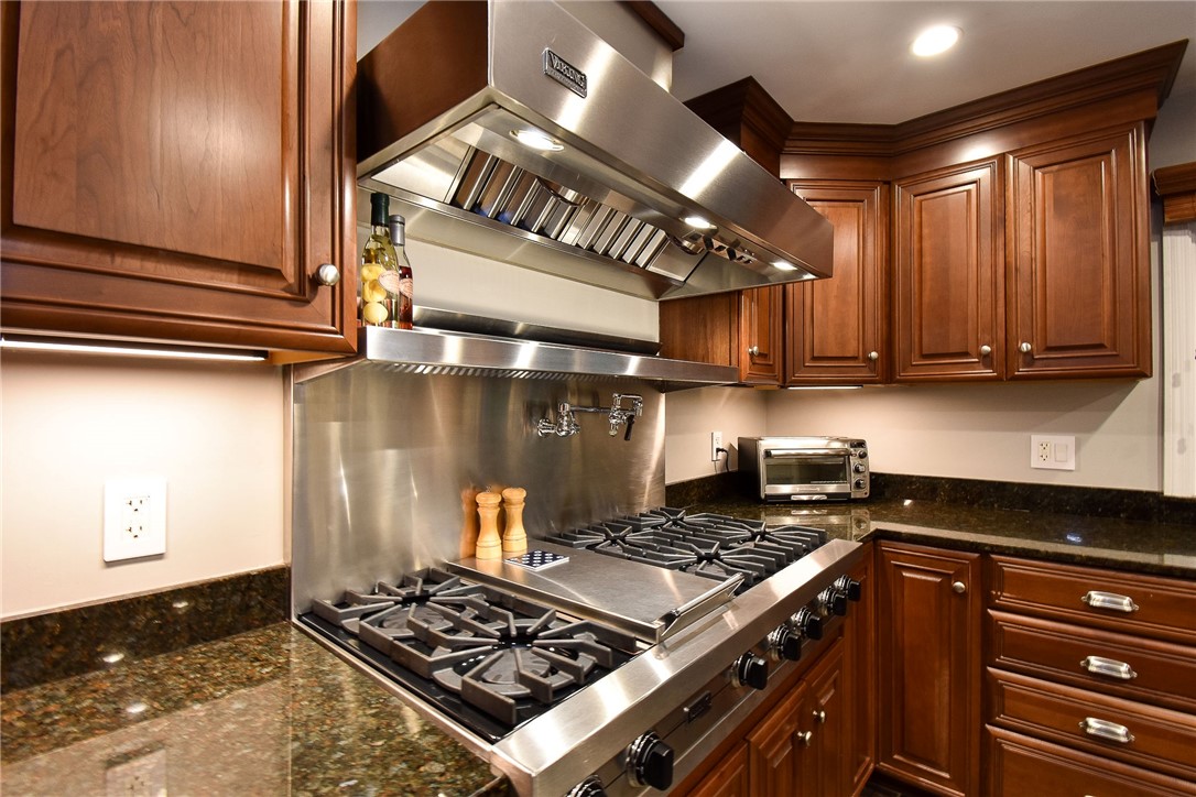 5 Colony Drive Johnston, RI 02919 - Photo 14 of 50 Wow.