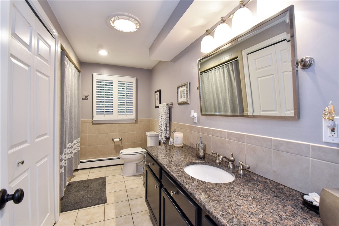 5 Colony Drive Johnston, RI 02919 - Photo 26 of 50 Main level full bath