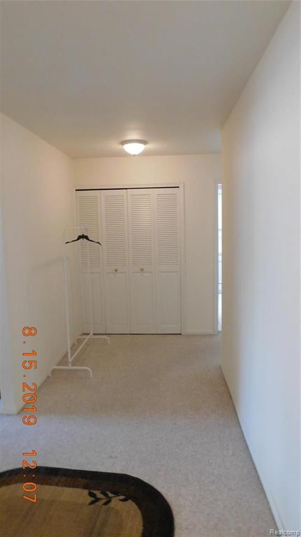 4041 West Maple Road Bloomfield Hills, MI 48301 - Photo 7 of 43
