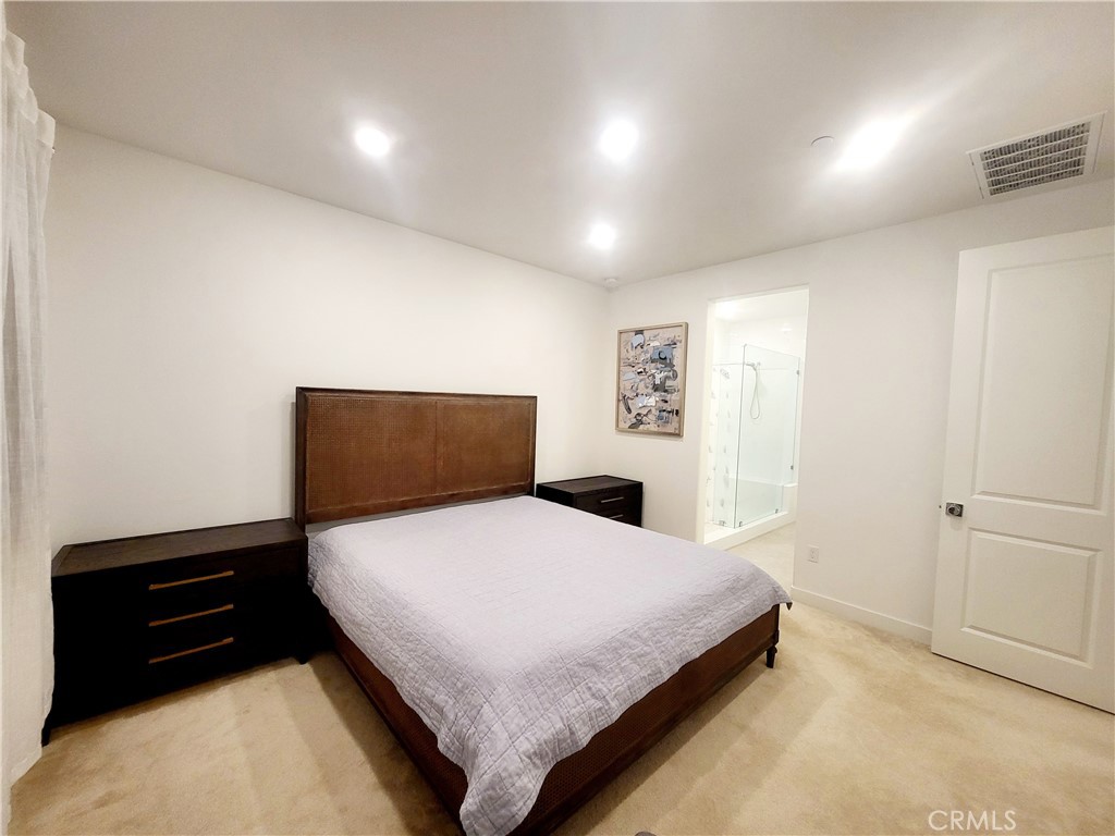 441 Palermo Lake Forest, CA 92630 - Photo 7 of 12