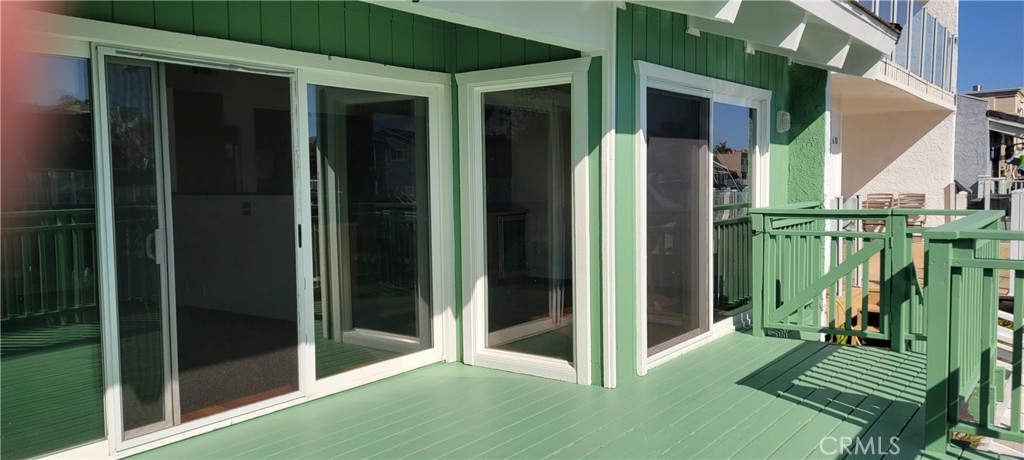 4640 Eastbourne Oxnard, CA 93035 - Photo 16 of 25 Patio /deck area