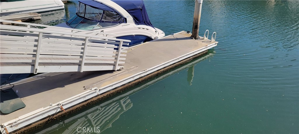 4640 Eastbourne Oxnard, CA 93035 - Photo 17 of 25 40ft boat dock