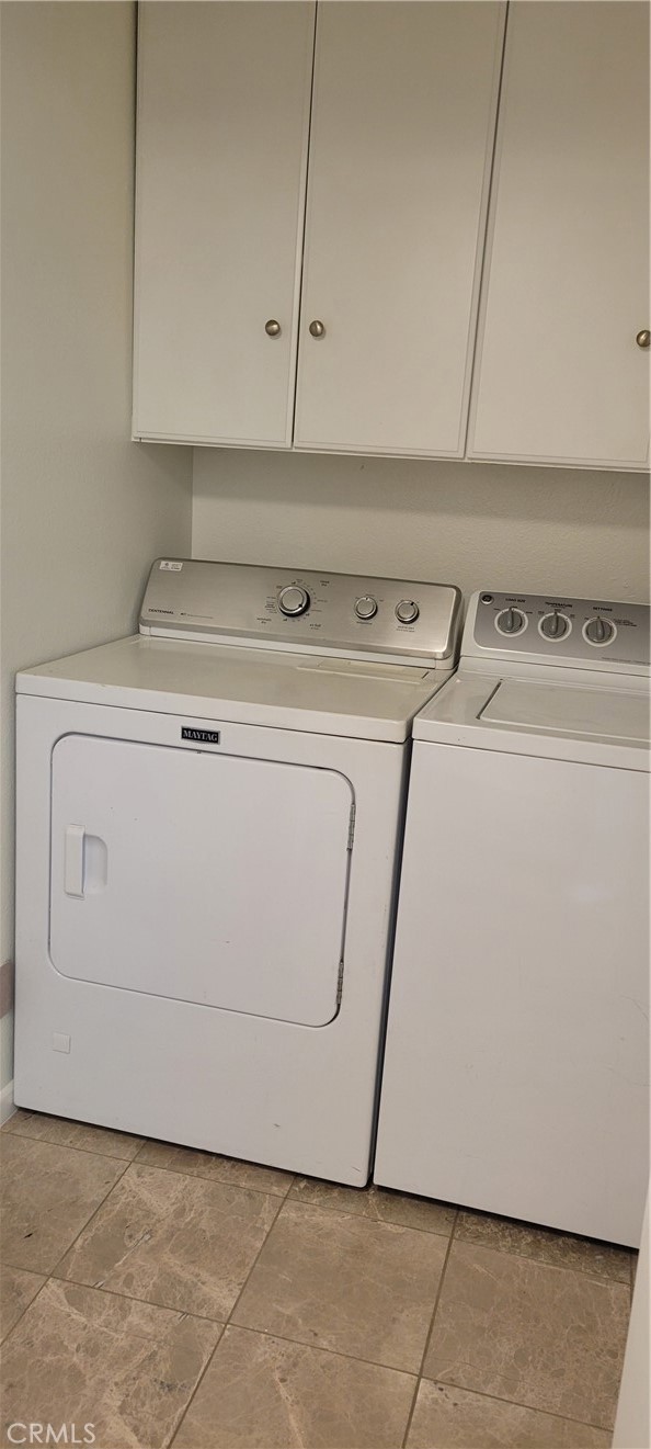 4640 Eastbourne Oxnard, CA 93035 - Photo 25 of 25 Washer/dryer