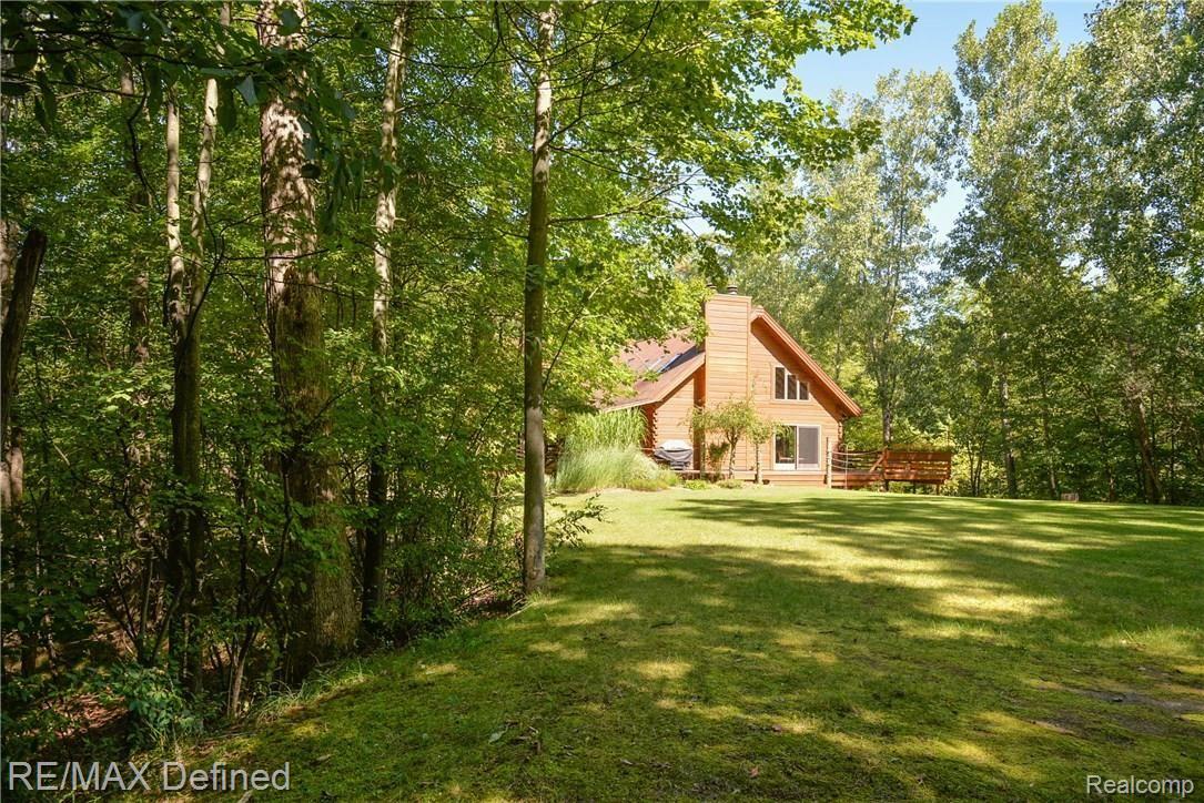 220 Ridgemont Road Oxford, MI 48370 - Photo 20 of 65 17.jpg