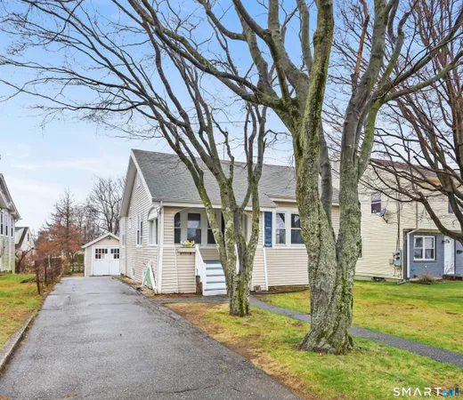 $799,000 | 17 Reservoir Avenue, Norwalk, CT 06850