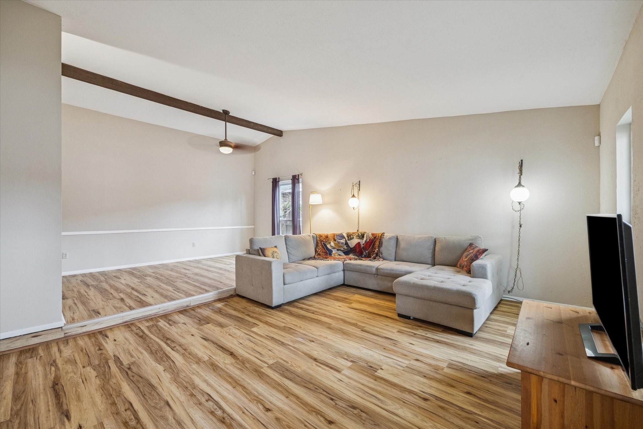 3902 Broken Elm Drive Spring, TX 77388 - Photo 4 of 19 a living room with furniture and a flat screen tv