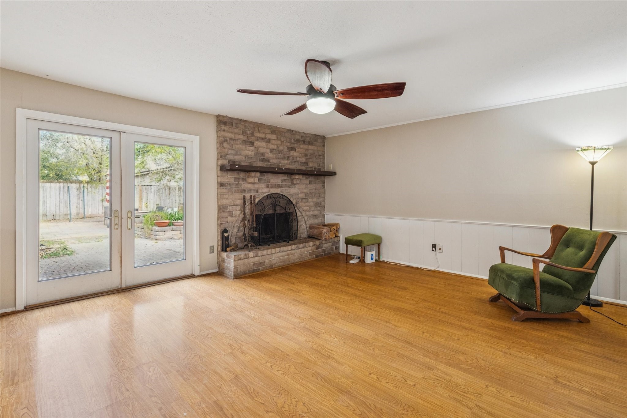 3902 Broken Elm Drive Spring, TX 77388 - Photo 5 of 19 a living room with furniture and a fireplace