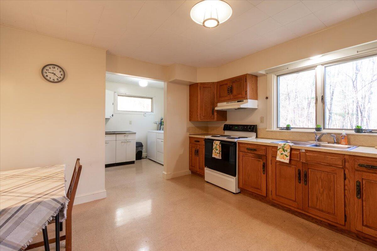 415 Molyneaux Road Camden, ME 04843 - Photo 8 of 46 415 Molyneaux Road, Camden