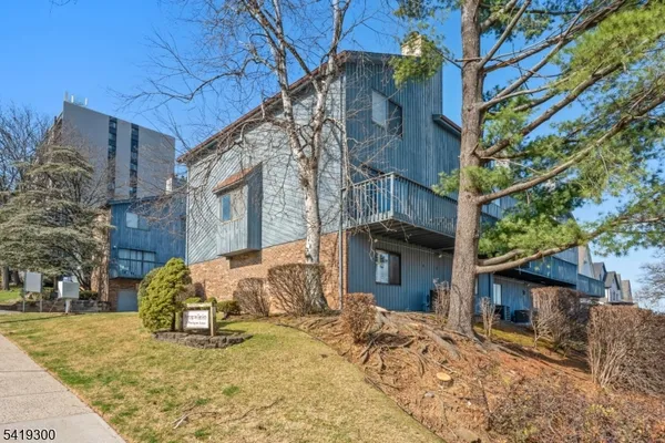 $395,000 | 114 Pennington Avenue, Unit T, Passaic, NJ 07055