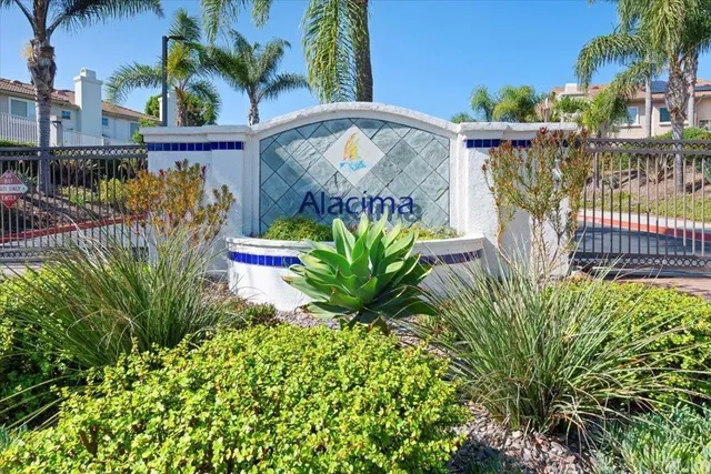 $769,000 | 1275 Natoma Way, Unit B, Oceanside, CA 92057