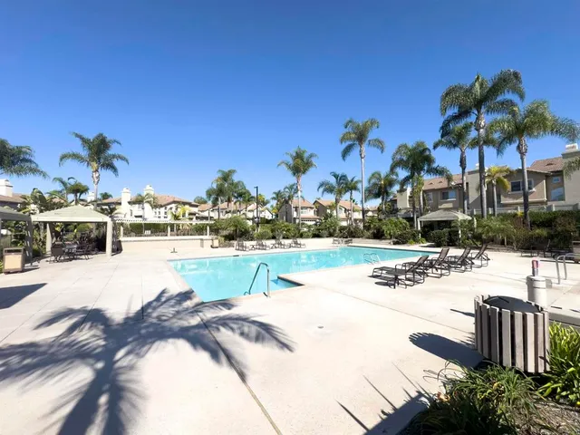 $769,000 | 1275 Natoma Way, Unit B, Oceanside, CA 92057