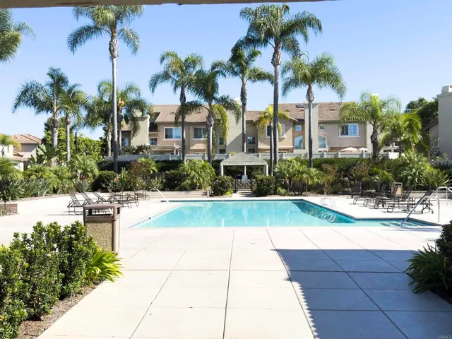 $769,000 | 1275 Natoma Way, Unit B, Oceanside, CA 92057