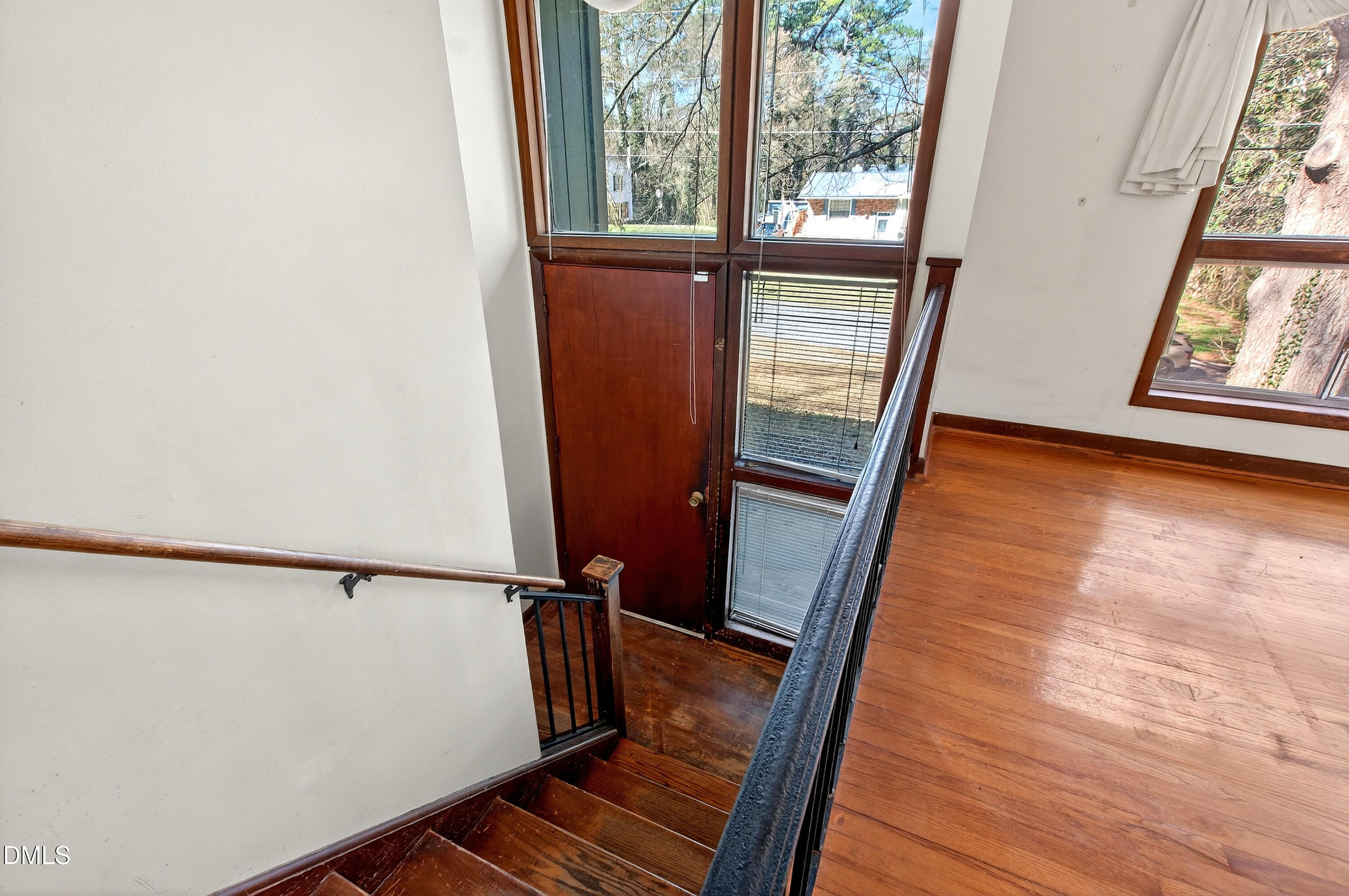 4332 Woodlawn Drive Raleigh, NC 27616 - Photo 7 of 37