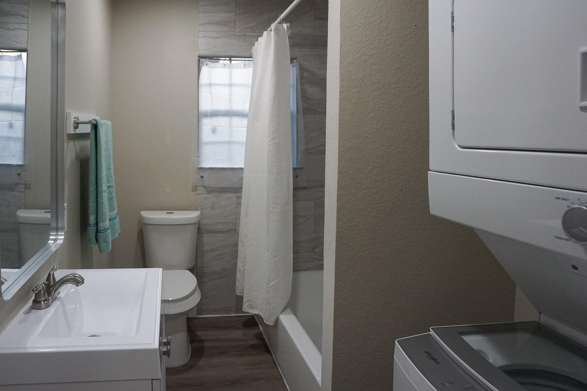 3703 Market Street, Unit 2 Houston, TX 77020 - Photo 9 of 13 Washer/Dryer in unit.