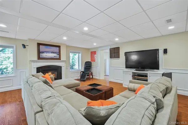 $1,150,067 | 11 Prospect Avenue, Ardsley, NY 10502