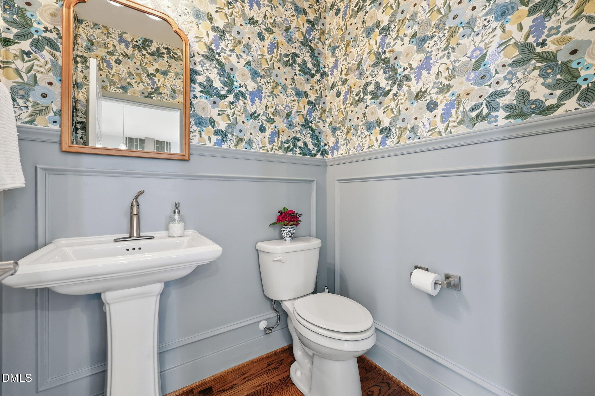 533 Bragg Street Raleigh, NC 27601 - Photo 12 of 33 17-web-or-mls-IMG_2887