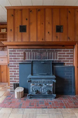 $200,000 | 602 Highway 63, Freeburg, MO 65035