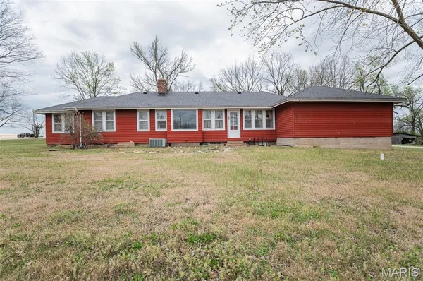 $200,000 | 602 Highway 63, Freeburg, MO 65035