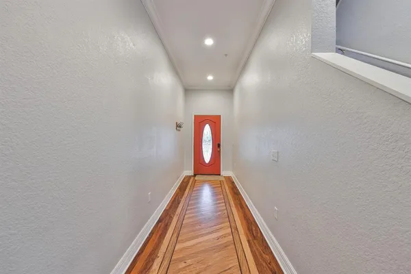 $2,300 | 517 Villa Treviso Court, Apollo Beach, FL 33572